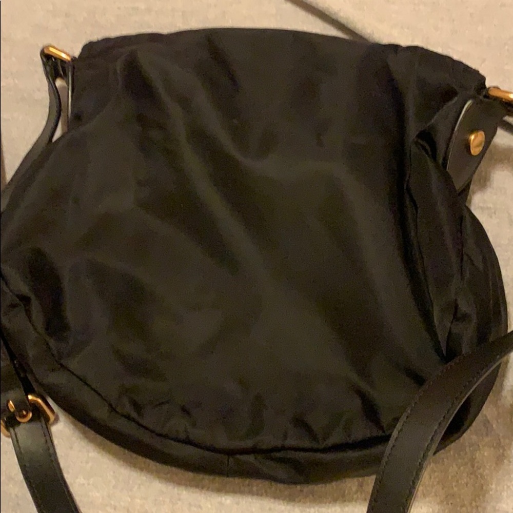 Crossbody - Picture 3 of 4